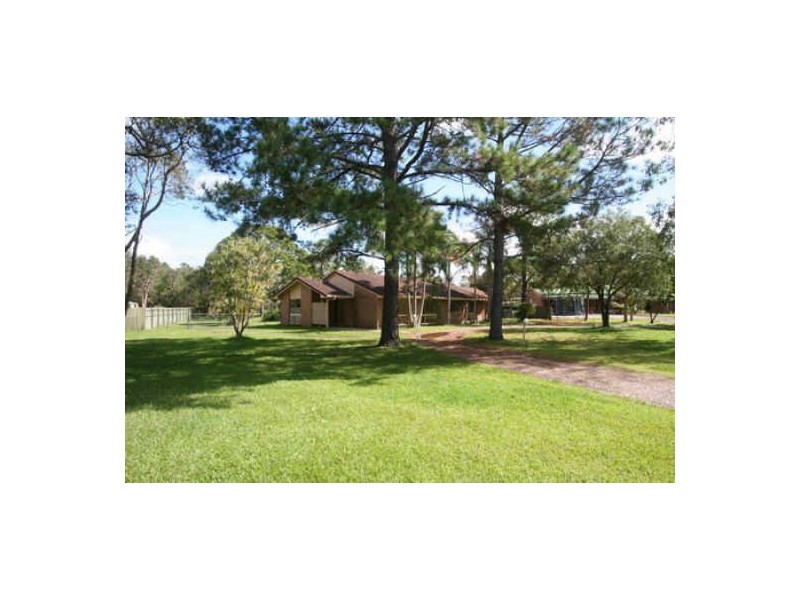 Little Mountain QLD 4551