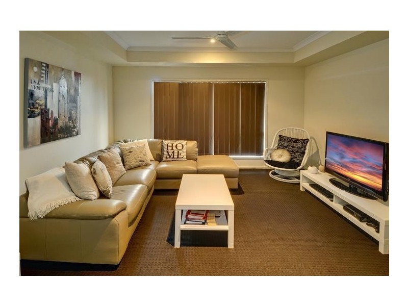 15 Rapanea Street, Meridan Plains QLD 4551