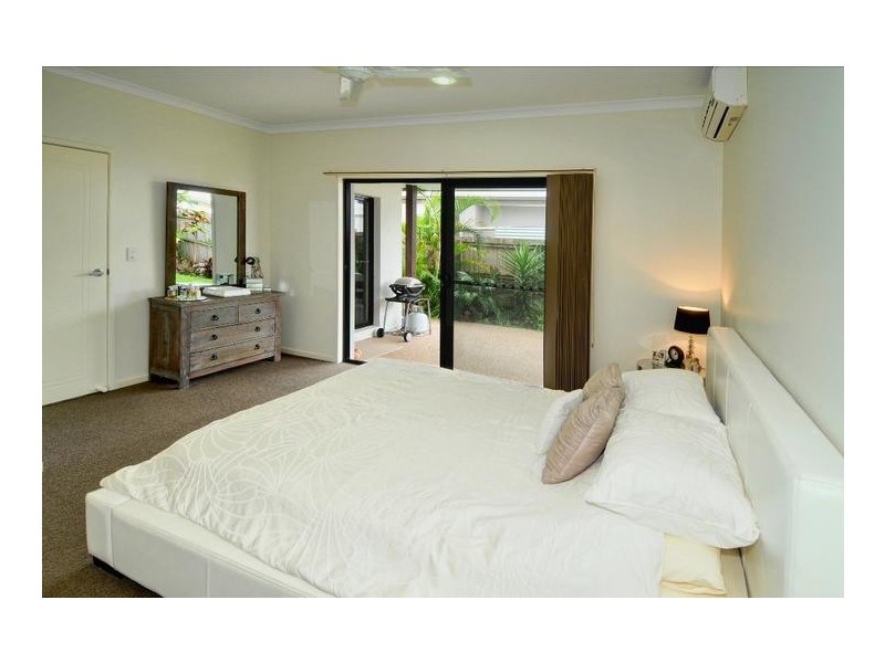 15 Rapanea Street, Meridan Plains QLD 4551