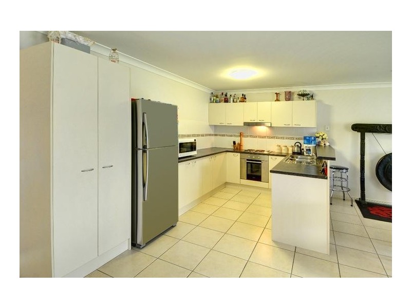 15 Huntley Place, Caloundra West QLD 4551