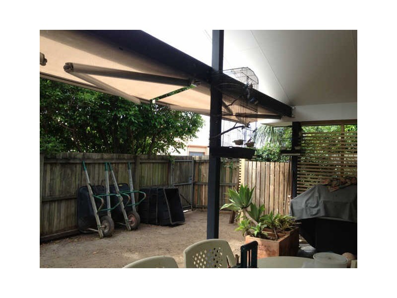 Battery Hill QLD 4551