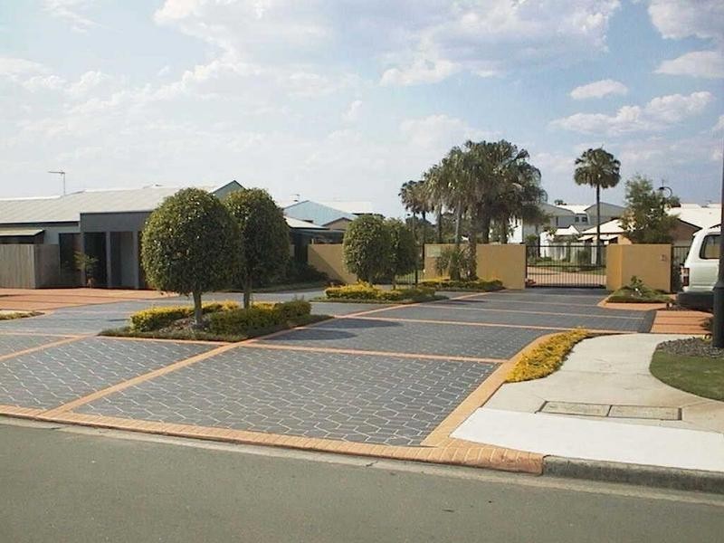 Battery Hill QLD 4551