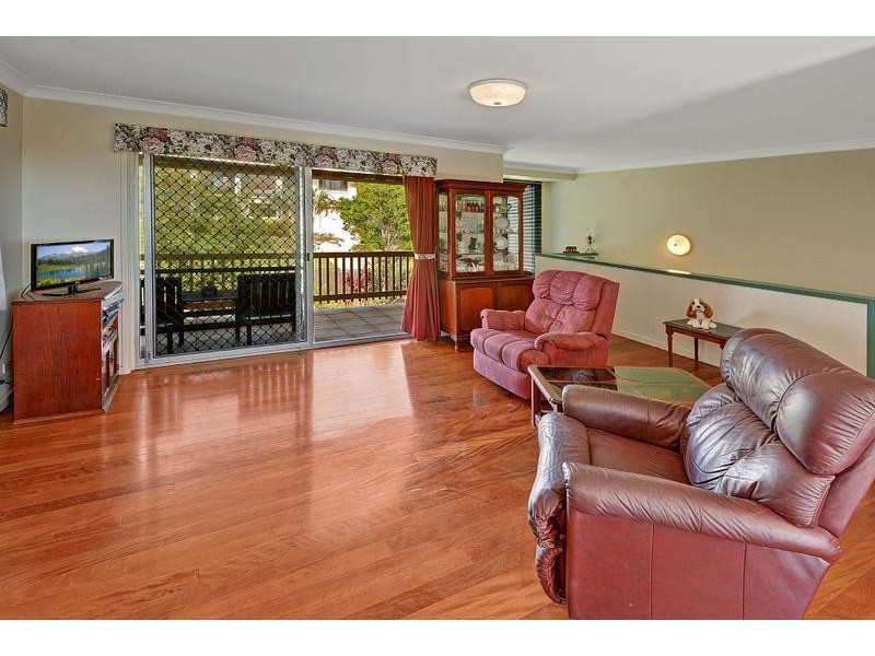 8 Matilda Crescent, Battery Hill QLD 4551