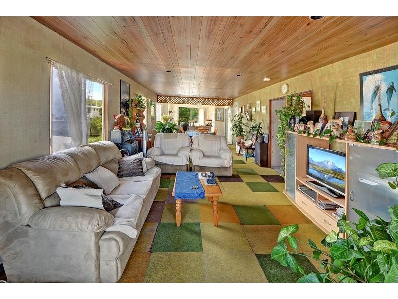 67 Arthur Street, Caloundra QLD 4551