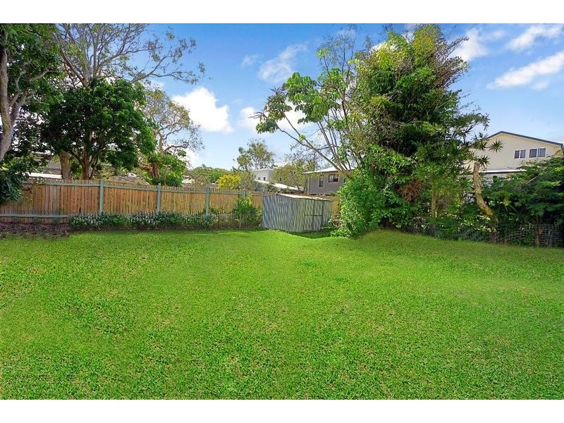 67 Arthur Street, Caloundra QLD 4551