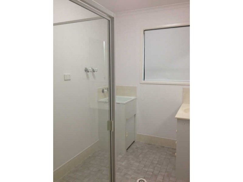 Warana QLD 4575