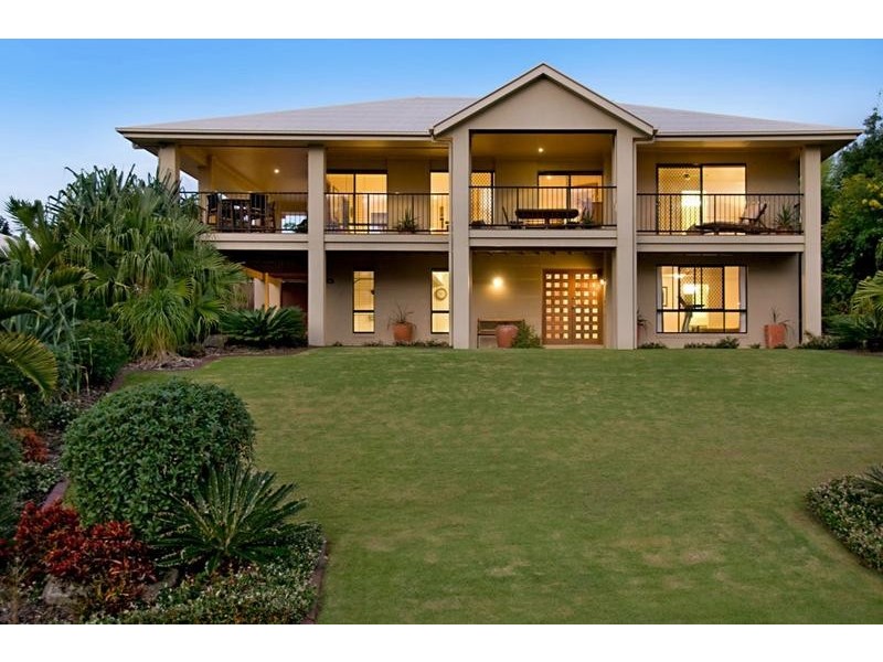 5 Manor Court, Little Mountain QLD 4551