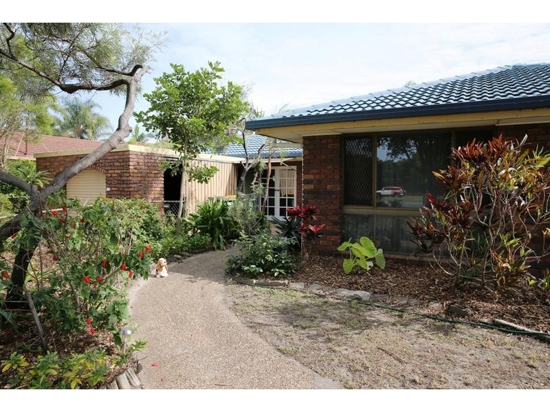 584 Nicklin Way, Wurtulla QLD 4575