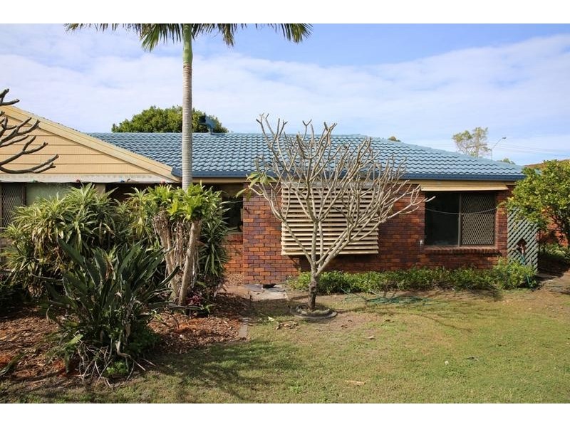 584 Nicklin Way, Wurtulla QLD 4575