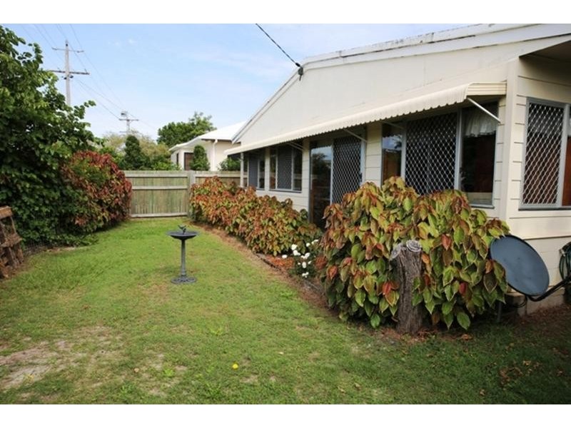104 Landsborough Parade, Golden Beach QLD 4551