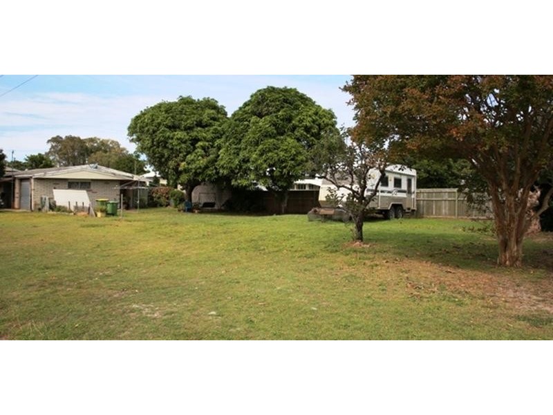 104 Landsborough Parade, Golden Beach QLD 4551