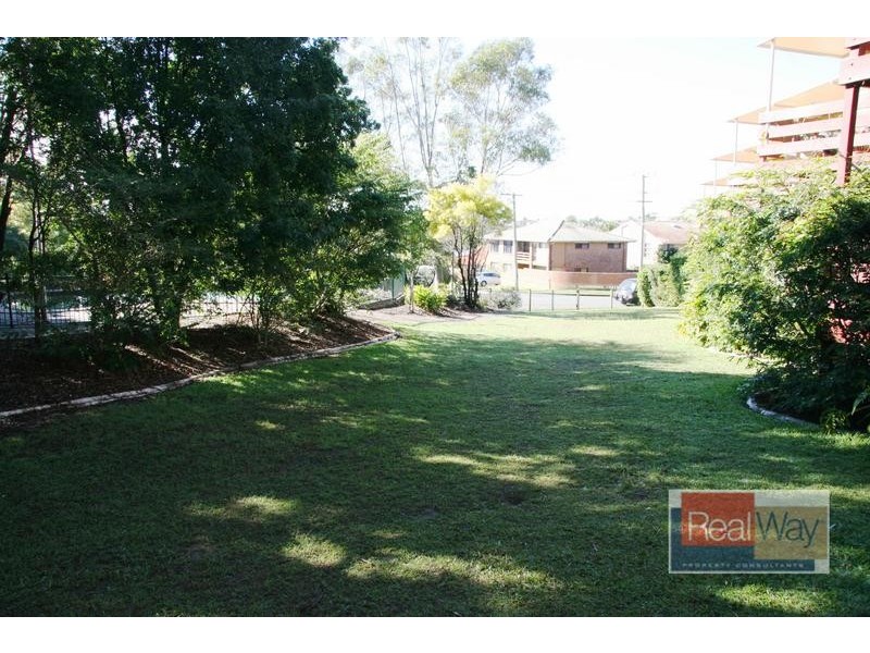 18/29 Browning Boulevard, Battery Hill QLD 4551