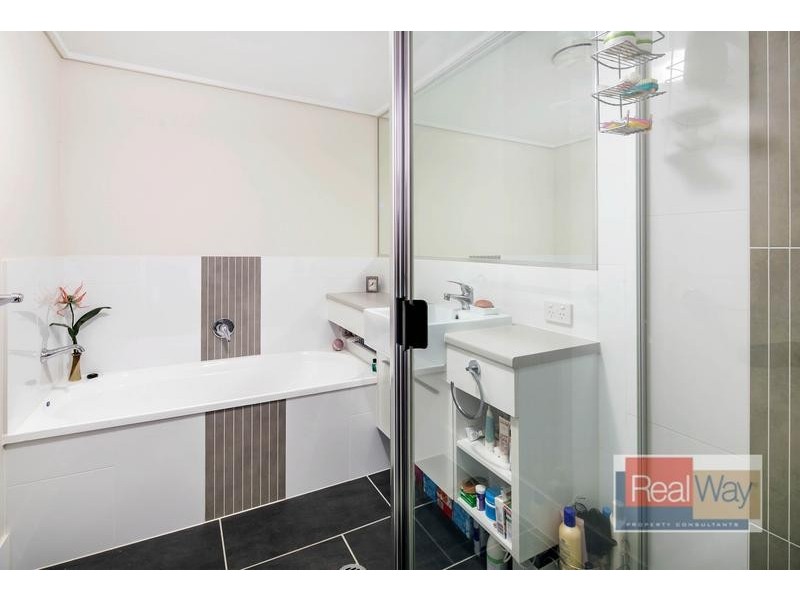 11/11 Innovation Parkway, Birtinya QLD 4575