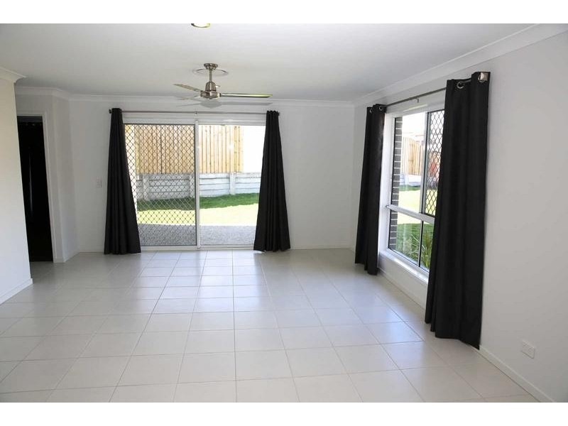Little Mountain QLD 4551
