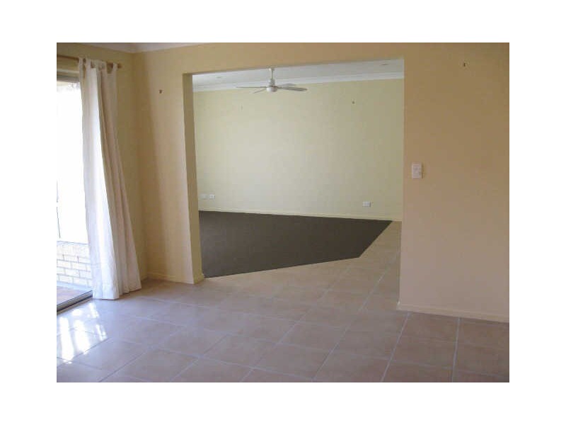 Little Mountain QLD 4551