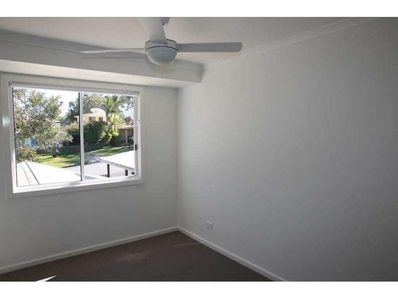 17a MacDonald Street, Dicky Beach QLD 4551