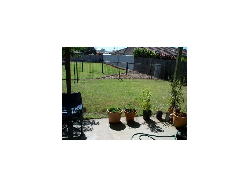 Warana QLD 4575