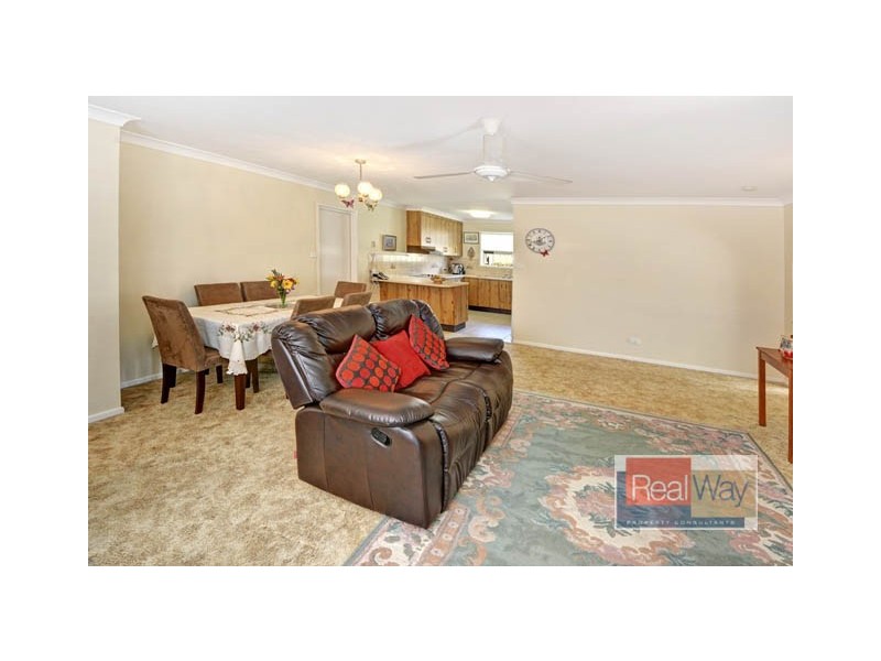 1/19 St Pauls Avenue, Golden Beach QLD 4551