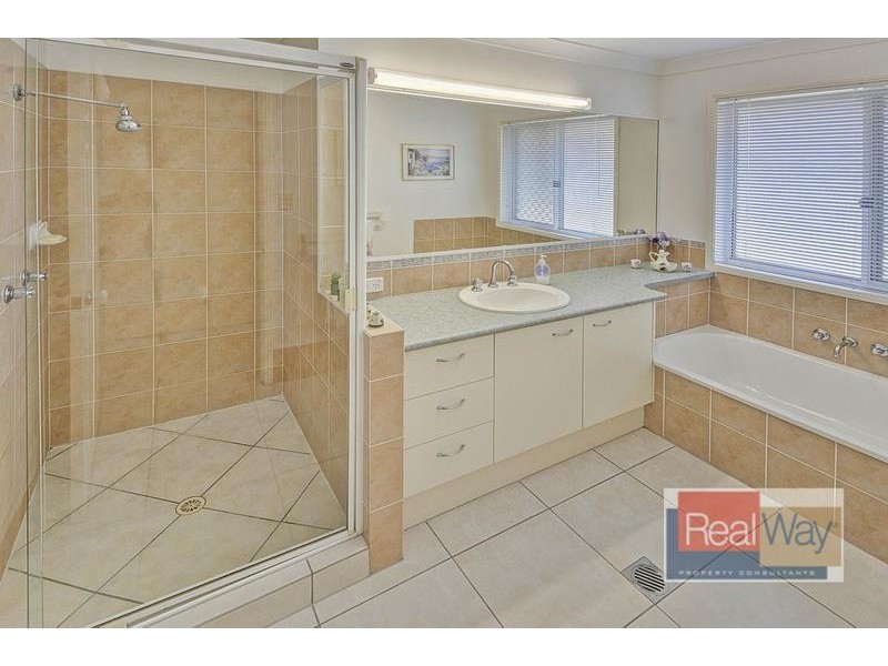 16 Livistona Crescent, Currimundi QLD 4551