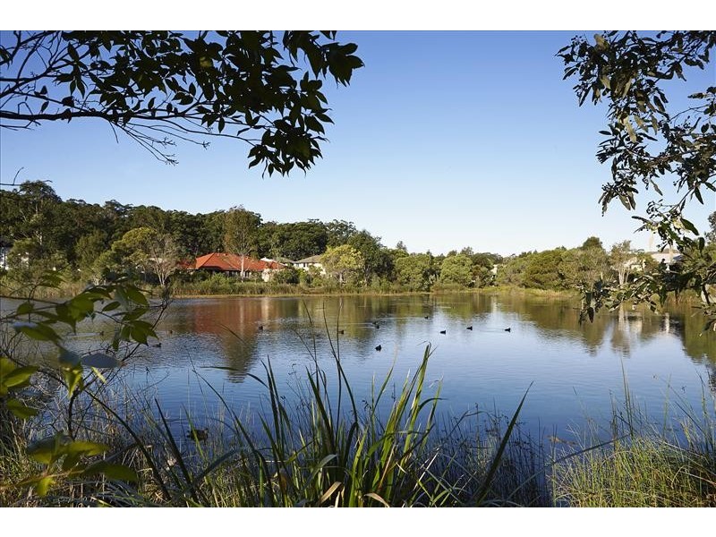 4 Acaciabark Place, Little Mountain QLD 4551