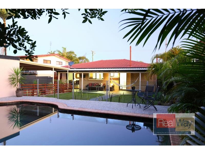 25 Coochin Street, Dicky Beach QLD 4551