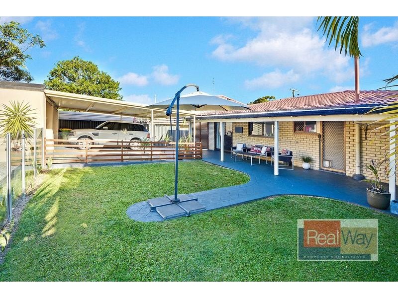 25 Coochin Street, Dicky Beach QLD 4551