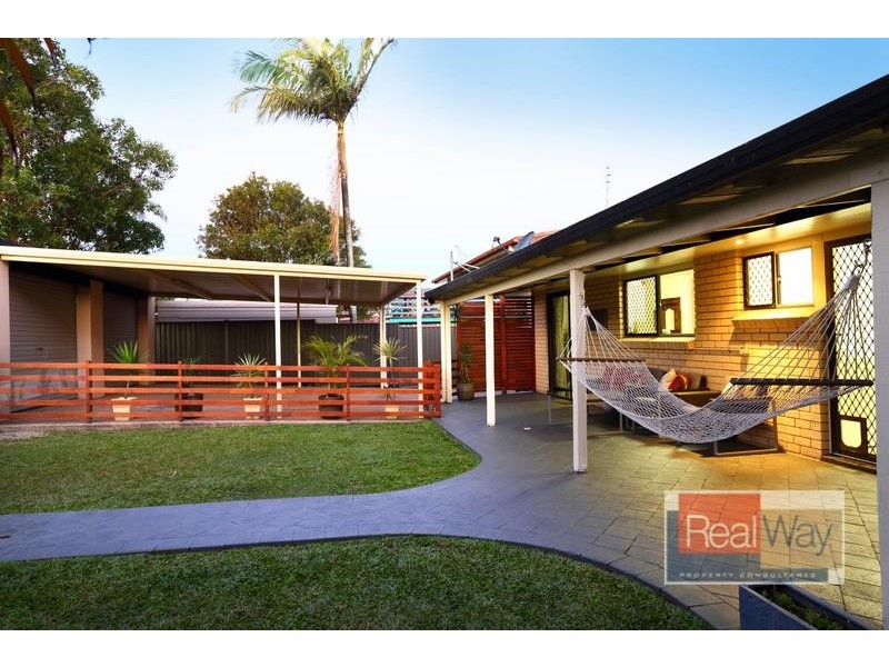 25 Coochin Street, Dicky Beach QLD 4551