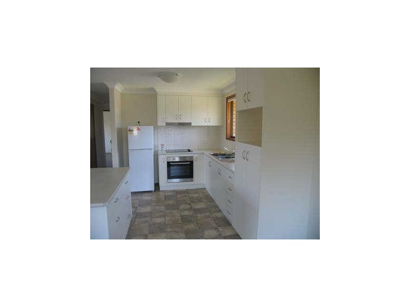 47 Beerburrum Street, Battery Hill QLD 4551