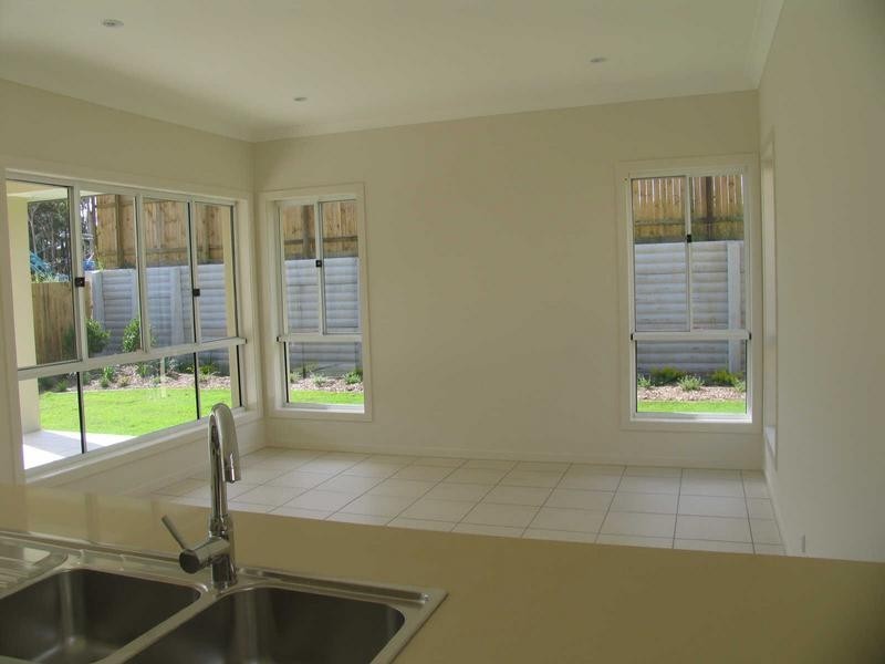 Little Mountain QLD 4551