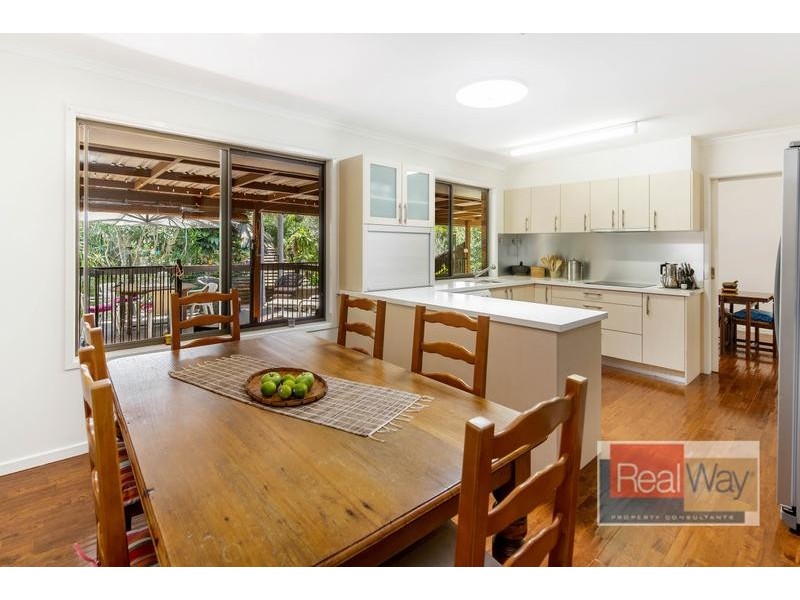 5 Tallowood Close, Little Mountain QLD 4551