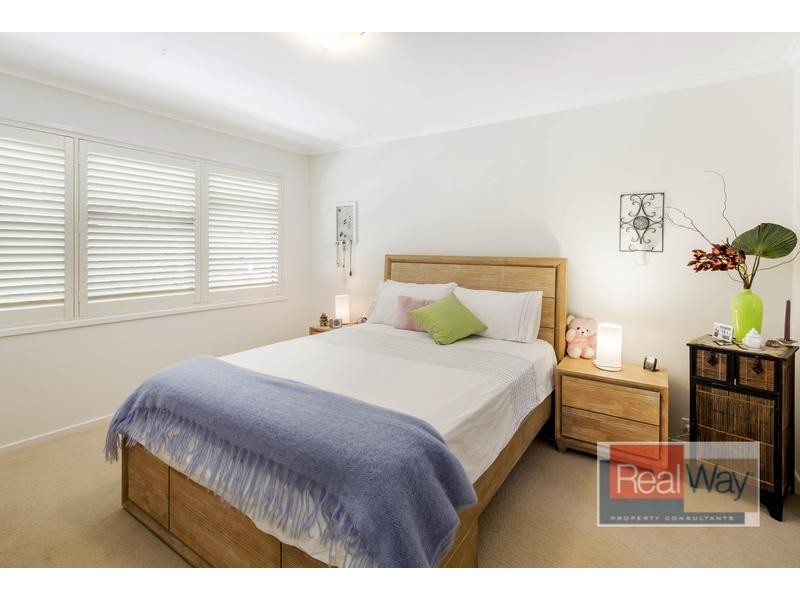 5 Tallowood Close, Little Mountain QLD 4551