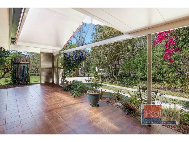 5 Tallowood Close, Little Mountain QLD 4551