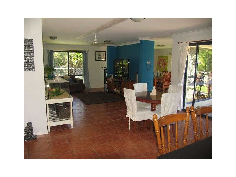 Little Mountain QLD 4551