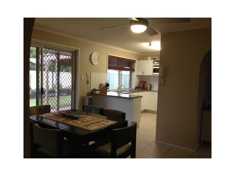 Wurtulla QLD 4575