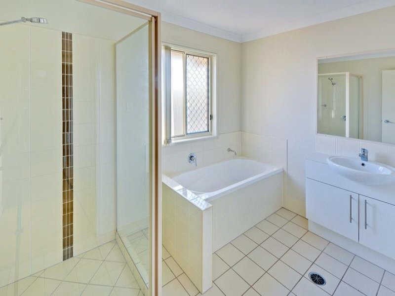 Little Mountain QLD 4551