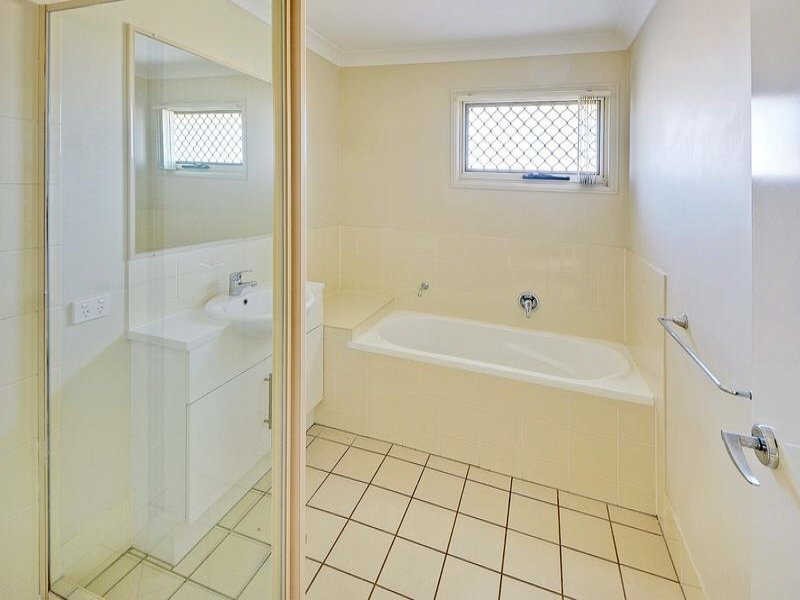 Little Mountain QLD 4551