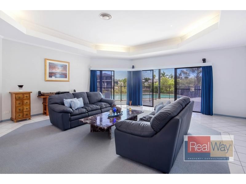 15 Scartree Street, Pelican Waters QLD 4551