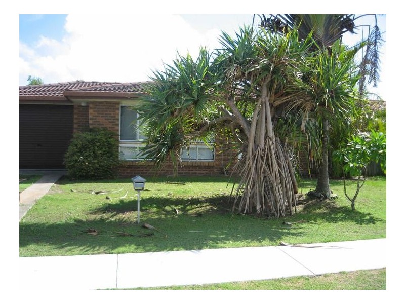 Warana QLD 4575
