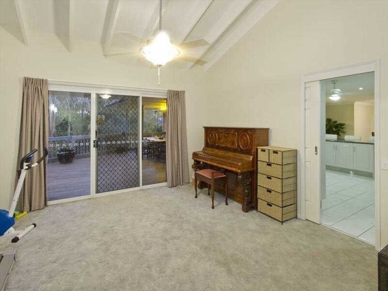 Little Mountain QLD 4551
