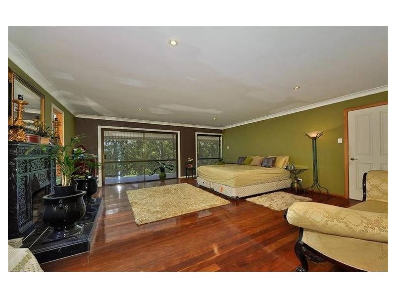 1 Tallowood Close, Little Mountain QLD 4551