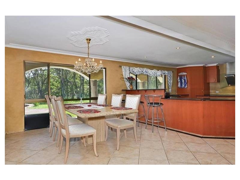 1 Tallowood Close, Little Mountain QLD 4551