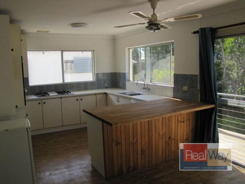 39 Elinya Street, Battery Hill QLD 4551