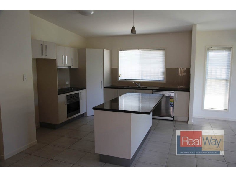 6 Joshua Close, Little Mountain QLD 4551