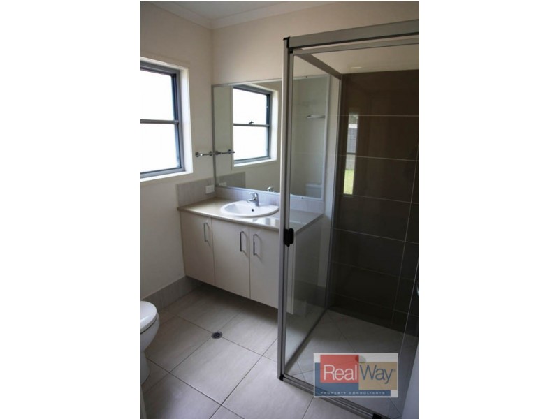 6 Joshua Close, Little Mountain QLD 4551