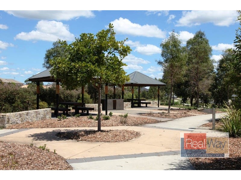 6 Joshua Close, Little Mountain QLD 4551