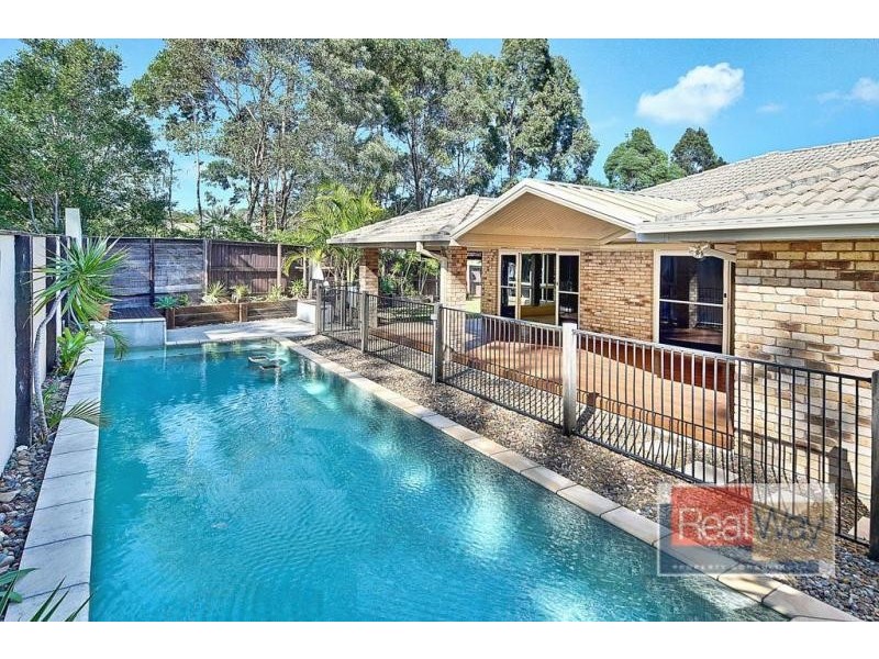 1 Gumview Place, Little Mountain QLD 4551