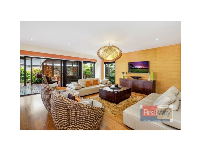 32 Tibouchina Street, Mountain Creek QLD 4557