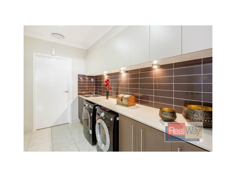 32 Tibouchina Street, Mountain Creek QLD 4557