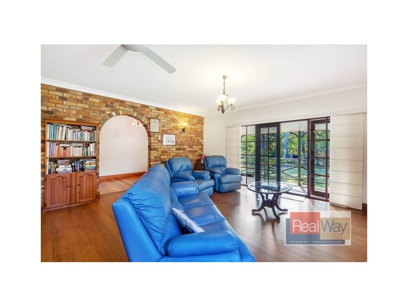 37 Raintree Boulevard, Little Mountain QLD 4551