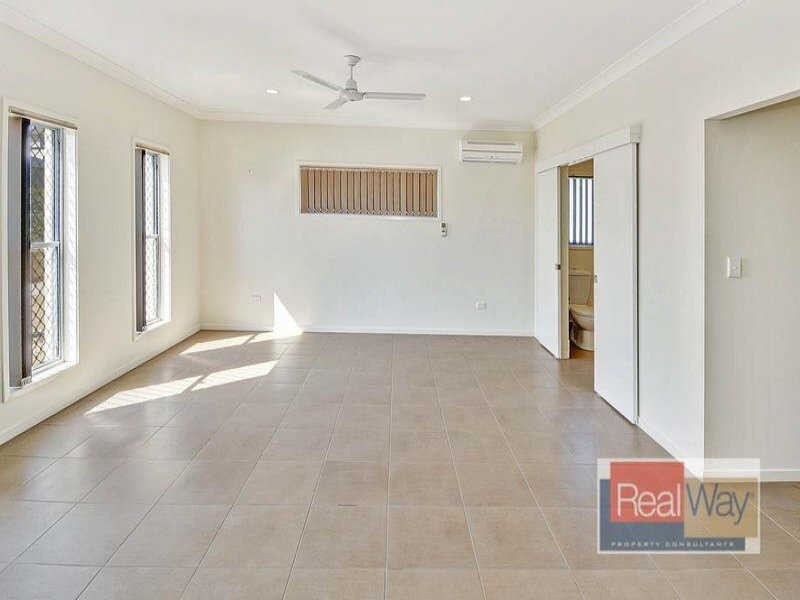 Little Mountain QLD 4551